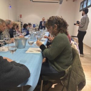 Ura ez da soilik ura: ur-dastatzea